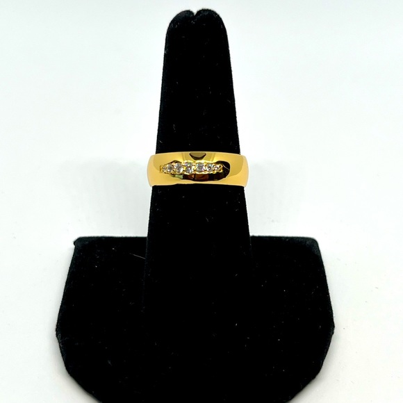 14K GOLD PLATED CZ DIAMOND RING - Picture 4 of 6